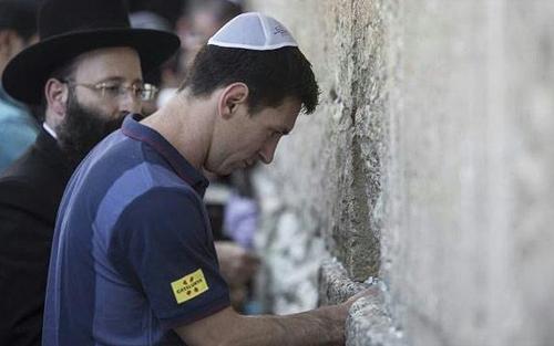 فيديو | مهاجم الزمالك: كرهت ميسي لـ"صهيونيته"!