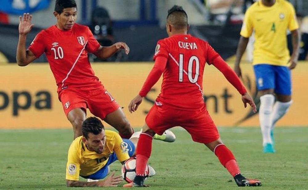 "يد" البيرو تُقصي البرازيل من كوبا أمريكا