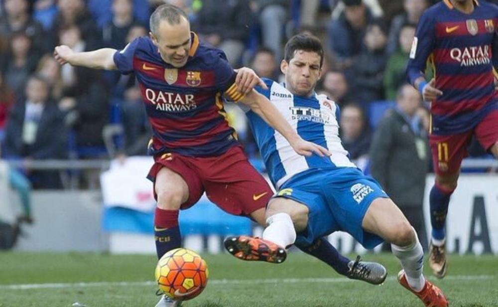 إنييستا: ينتظرنا موسم صعب ونحتاج لدعم الجماهير