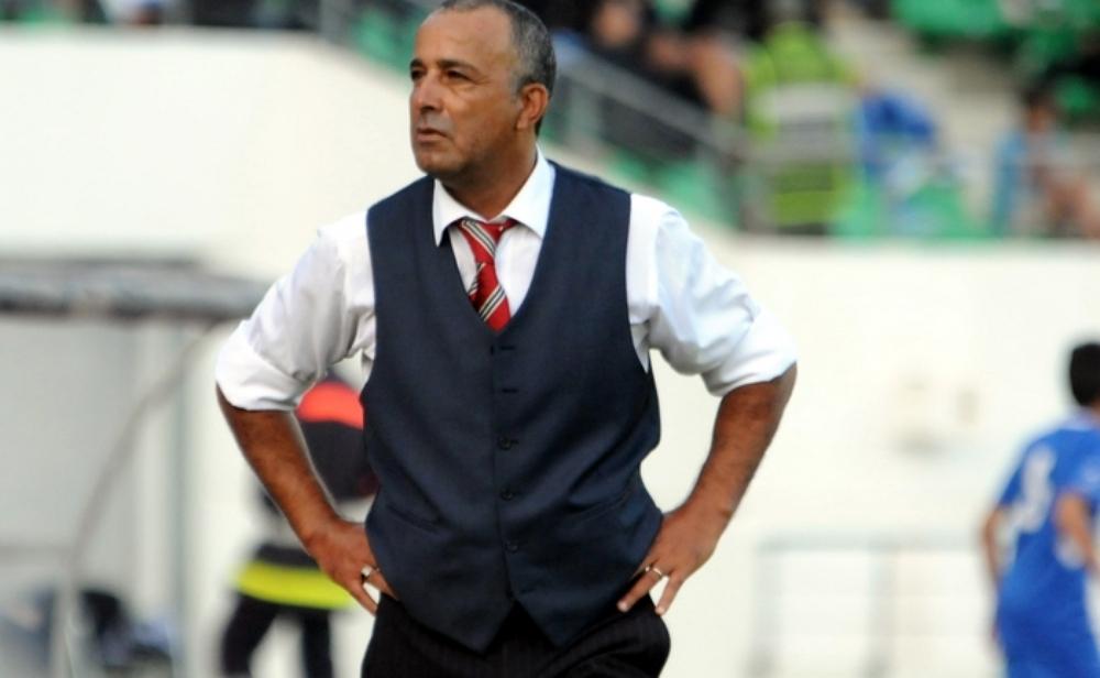 السكيتيوي ينتقد سذاجة دفاعه ويلوم "القائد"