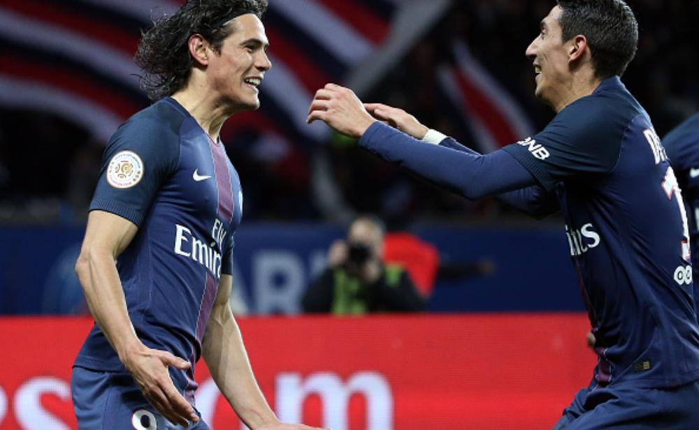 فيديو | احتفال لاعبي باريس في غرفة الملابس