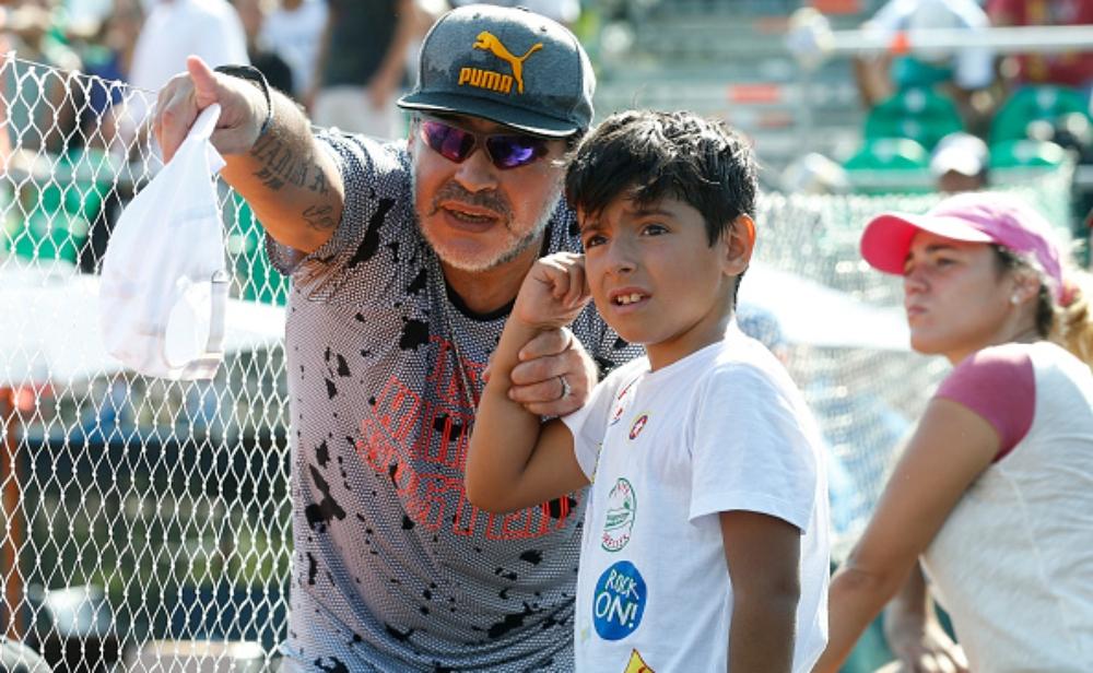 الشرطة تتدخل بعد شجار لمارادونا في مدريد