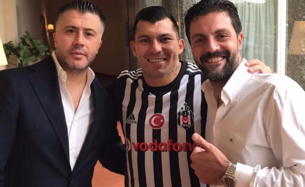 التشيلي ميديل يمضي عقدا مع بيشيكتاش