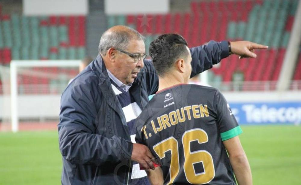 العامري يكشف التشكيلة الرسمية التي سيخوض بها أول لقاء رسمي