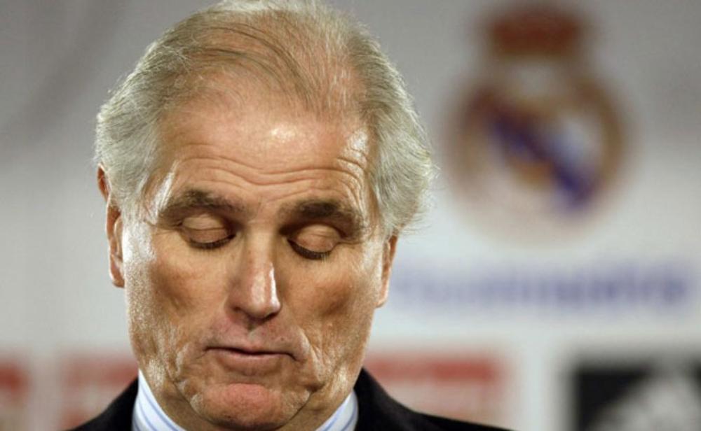 كالديرون يدعم رونالدو ويدعو ريال مدريد إلى عدم الاستسلام