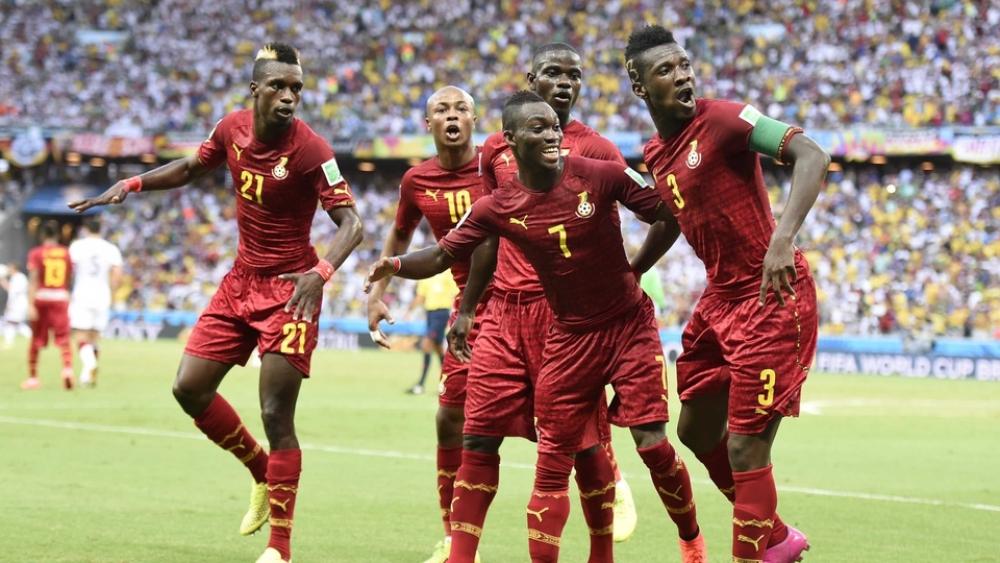 'أنيكدوت المونديال' | غانا تُرسل 3 ملايين في طائرة لتوزيعها على اللاعبين