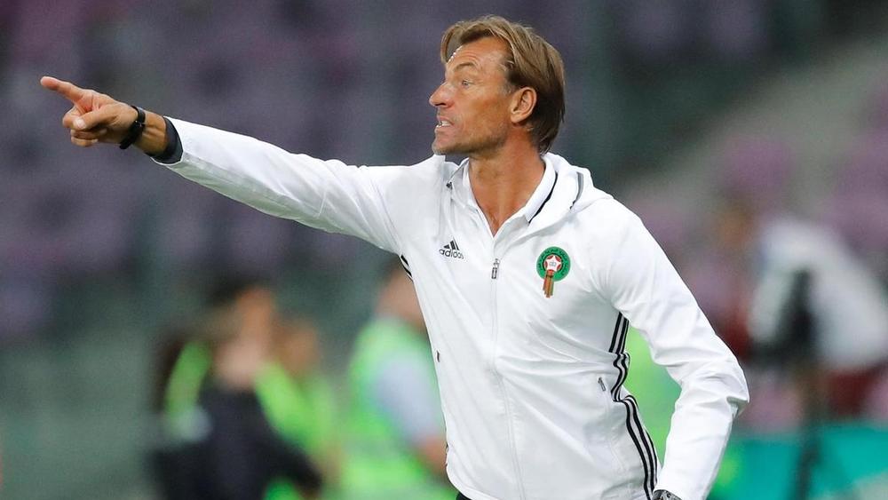 رونار يتوخى الحذر من إيران.. ويكشف رأيه في مدربه وجودة فريقه