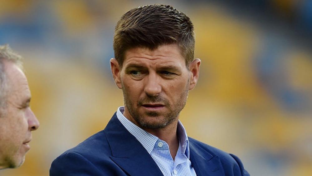 مهمة صعبة تنتظر جيرارد "المدرب" في إسكتلندا