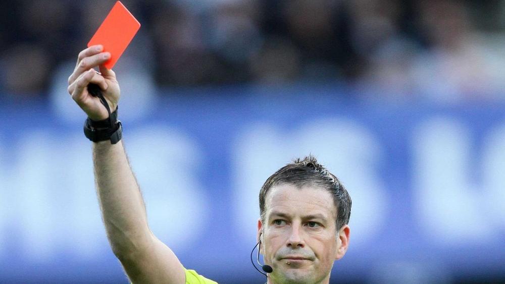 مونديال روسيا في انتظار البطاقة الحمراء الأولى