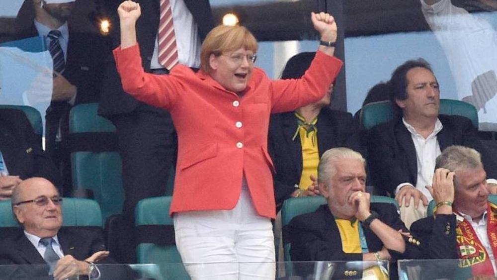 ميركل لن تؤازر ألمانيا أمام كوريا من المدرجات