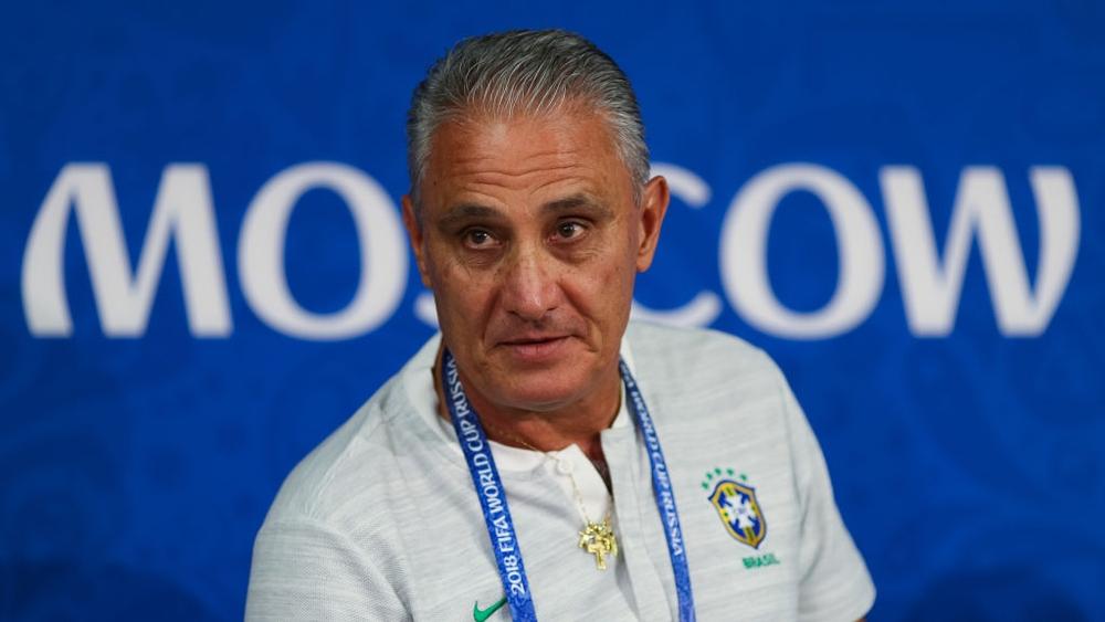 مواجهة المكسيك تستحوذ على عقل مدرب البرازيل