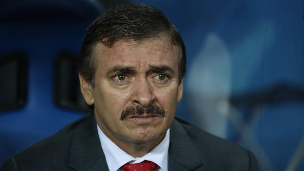 مدرب كوستاريكا يجهل مستقبله بعد الإقصاء