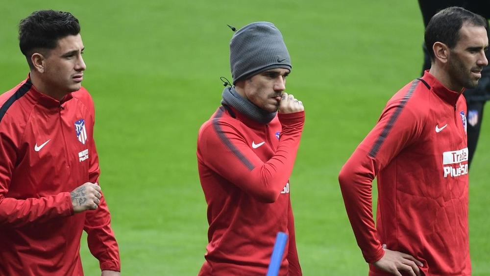 لاعبو أوروغواي: الفرنسي غريزمان واحد منا