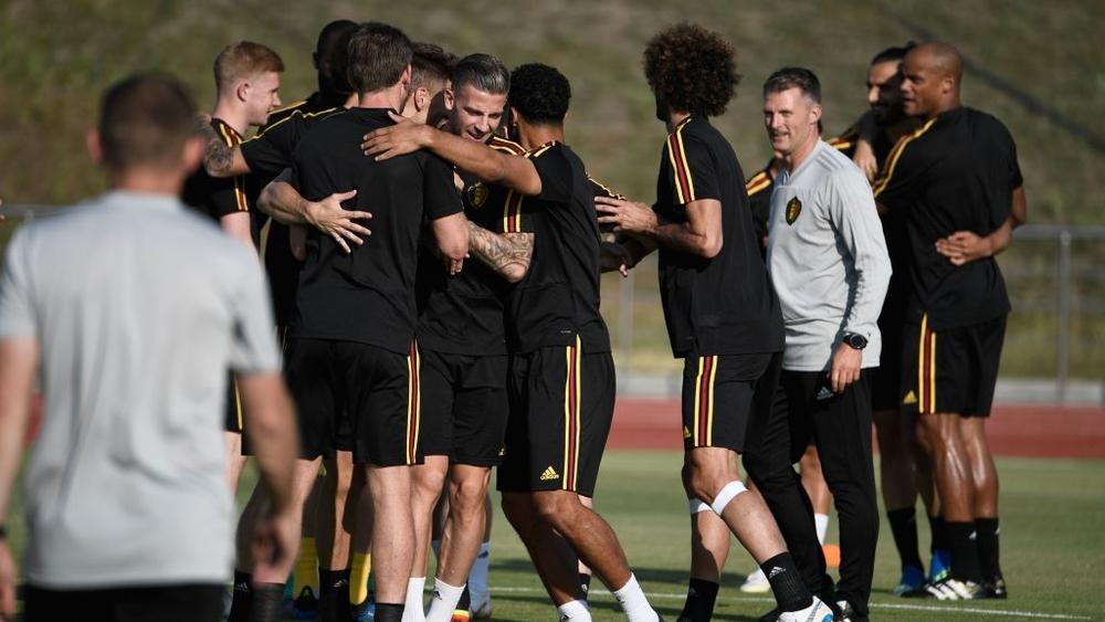 بلجيكا ستبدأ الاستعداد للبرازيل بعيداً عن الإعلام