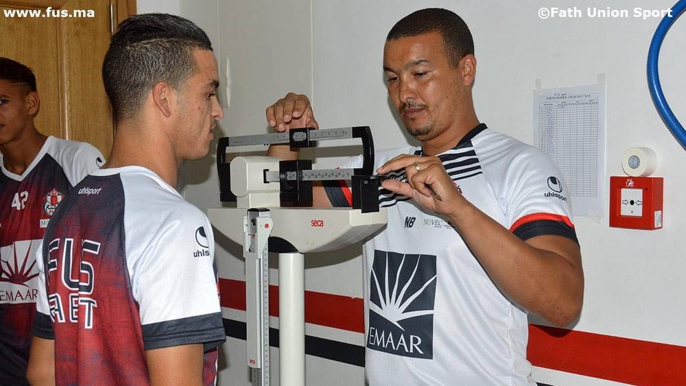 نبيل باها: "الفتح فريق أوروبي يلعب في المغرب"