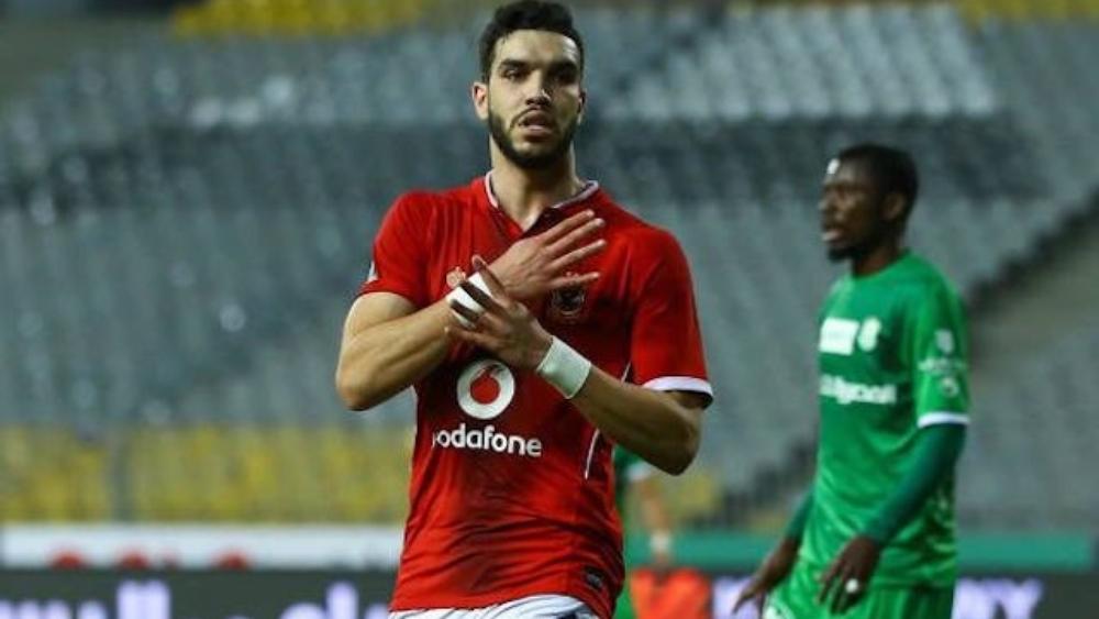 الأهلي يصدم أزارو بسبب المحامي الإنجليزي “الغامض”