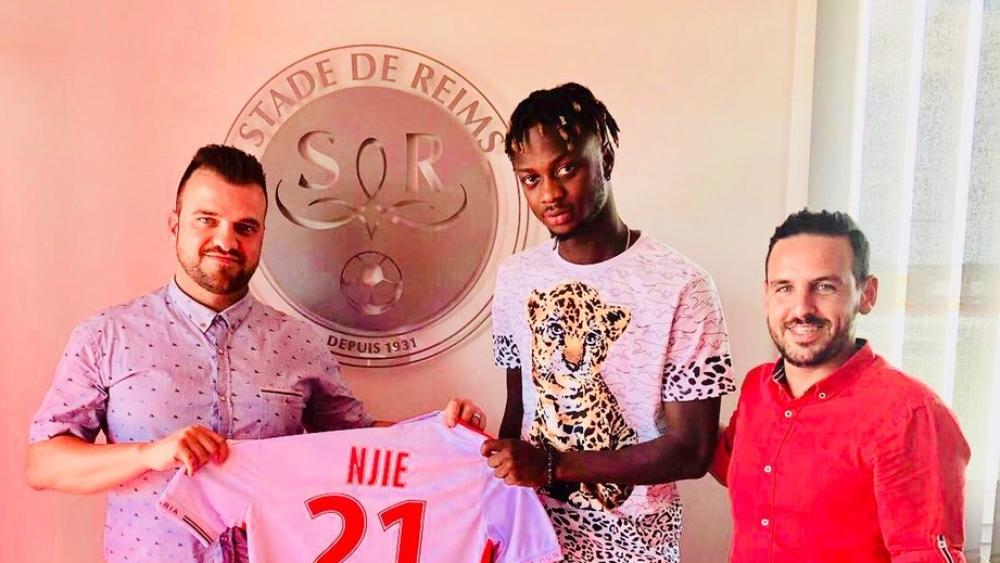 يوسوفا نجي يوقع في كشوفات ريمس الفرنسي