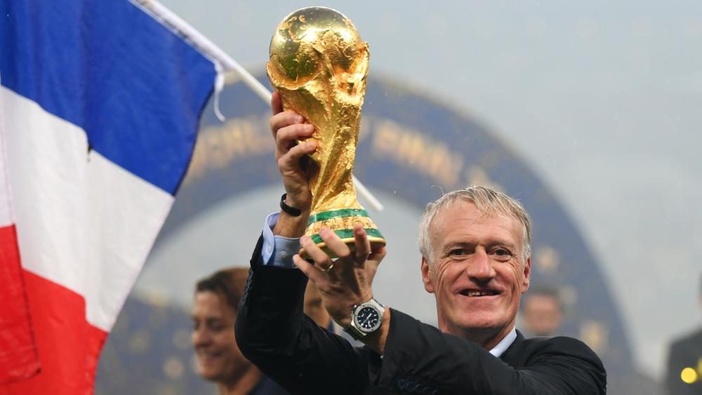 ديشان يدخل تاريخ المونديال ويعادل إنجاز زاغالو وبيكنباور