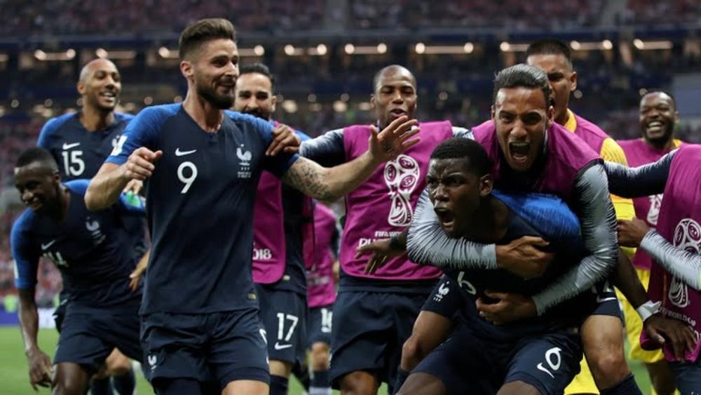 أرقام | هدف بوجبا في كرواتيا يُدخله التاريخ