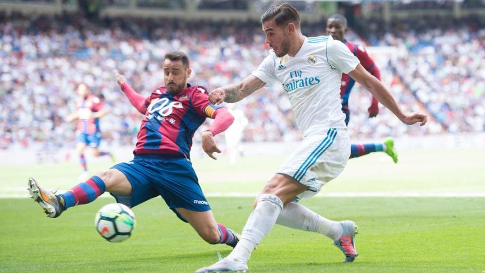 مدافع ريال مدريد يتجه نحو الرحيل