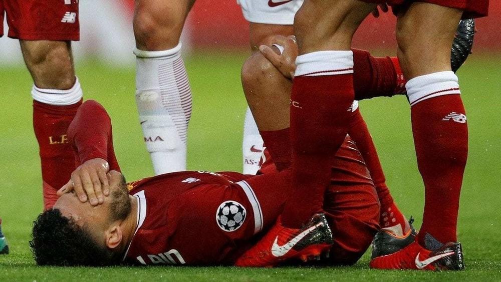 تشامبرلين يغيب عن ليفربول الموسم المقبل كاملاً