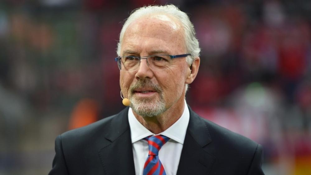 بيكنباور يدافع عن نفسه أمام اتهامات الفساد