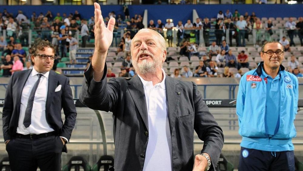 دي لورينتيس: ساري حاول تفكيك نابولي