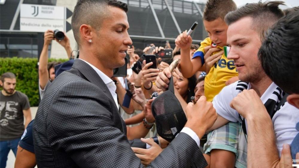 بيرلو: رونالدو سيُساعد يوفنتوس على الفوز بدوري الأبطال