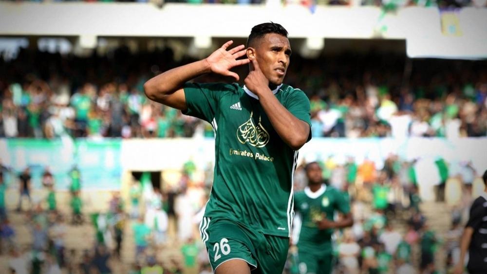 الرجاء تبرم "صفقة صيفية جديدة" بضم مدافع أهلي طرابلس