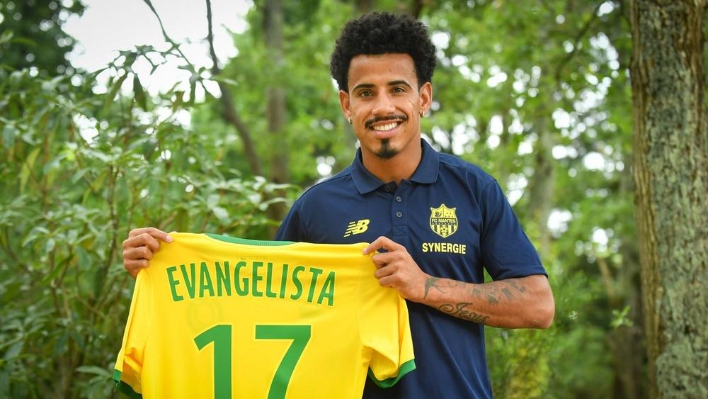 رسميا: البرازيلي لوكاس من أودينيزي إلى نانت لـ 5 سنوات