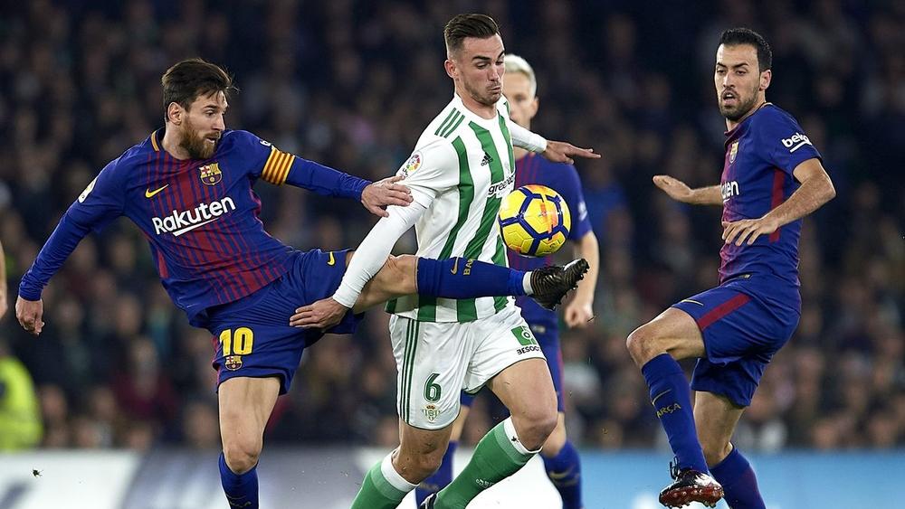 صحيفة: ملعب "الكامب نو" ينجو من حادث إرهابي