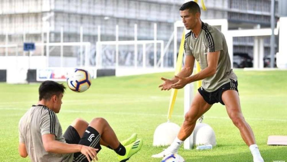 بالفيديو | ديبالا يسخر من رونالدو في تدريبات يوفنتوس