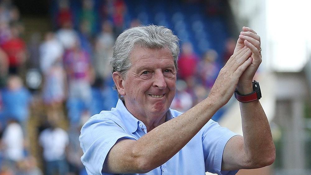 كريستال بالاس كافأ المدرب روي هودجسون بتمديد عقده