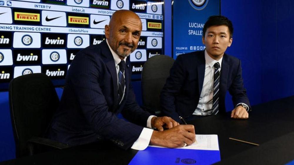 إنترميلان يمدد عقد مدربه سباليتي حتى 2021