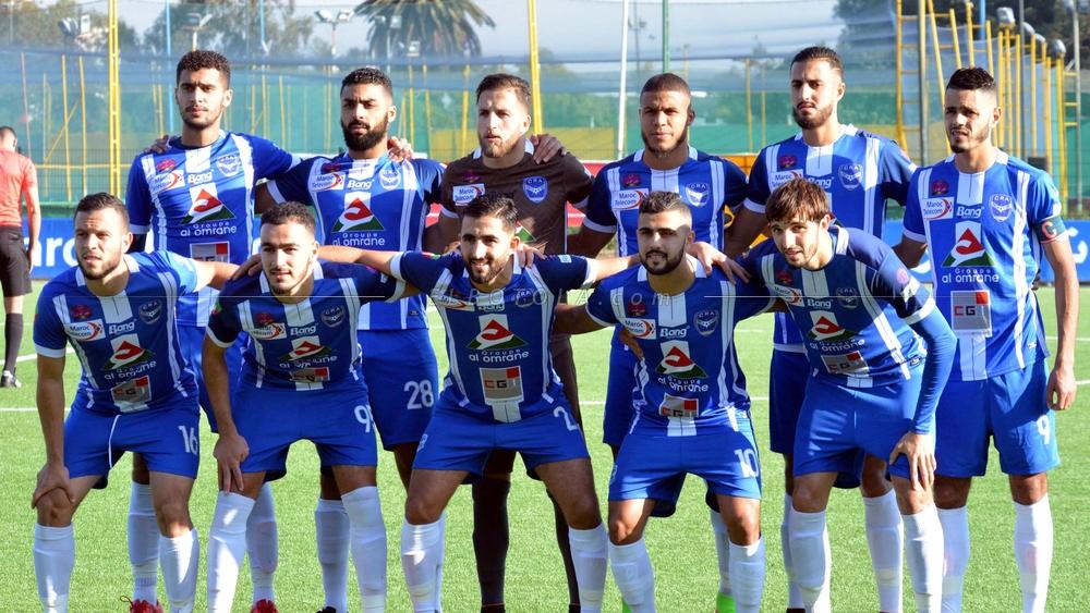 مدرب شباب الريف الحسمي يستدعي 21 لاعبا لمواجهة الرجاء
