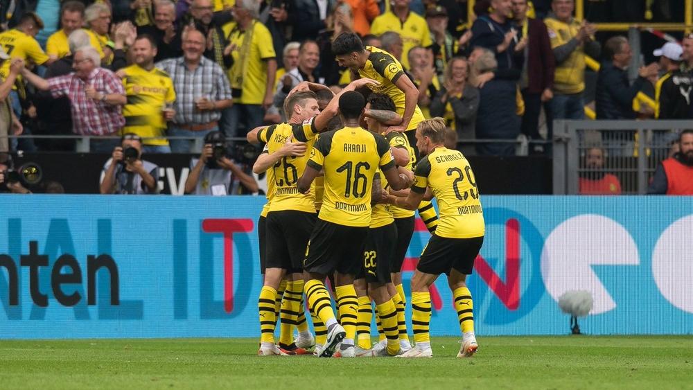 دورتموند يهزم لايبزيغ برباعية ويتصدر الـ"بوندسليغا"