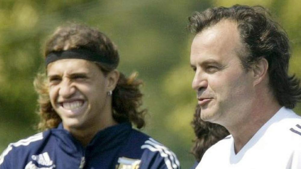 بييلسا: "أعتذر بشكل علني لكريسبو لأنني كذبت عليه"