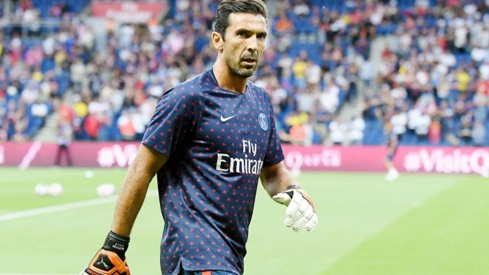 بوفون: الأجواء في فرنسا أكثر هدوءاً وأقل توتراً من إيطاليا