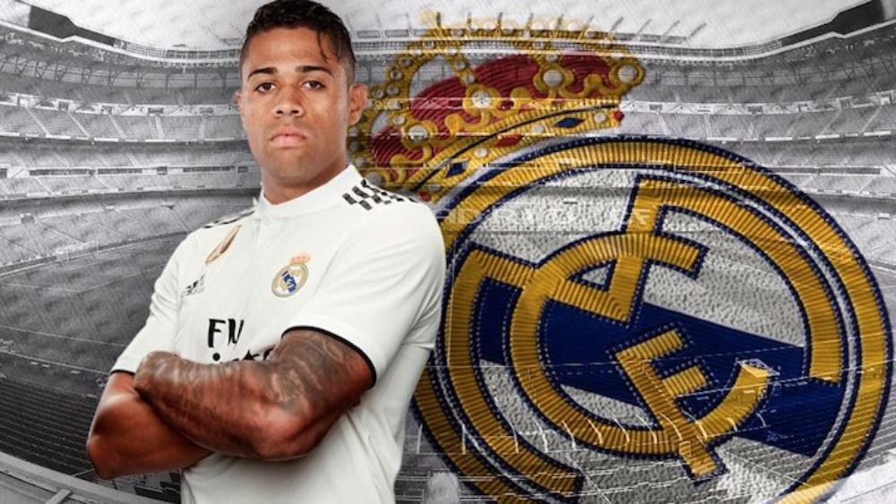 ماريانو دياز يودع أولمبيك ليون برسالة خاصة