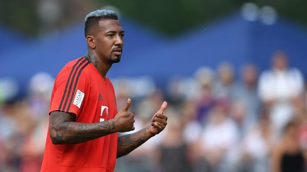 بايرن ميونيخ يصدر قراره الأخير حول قائد دفاعه