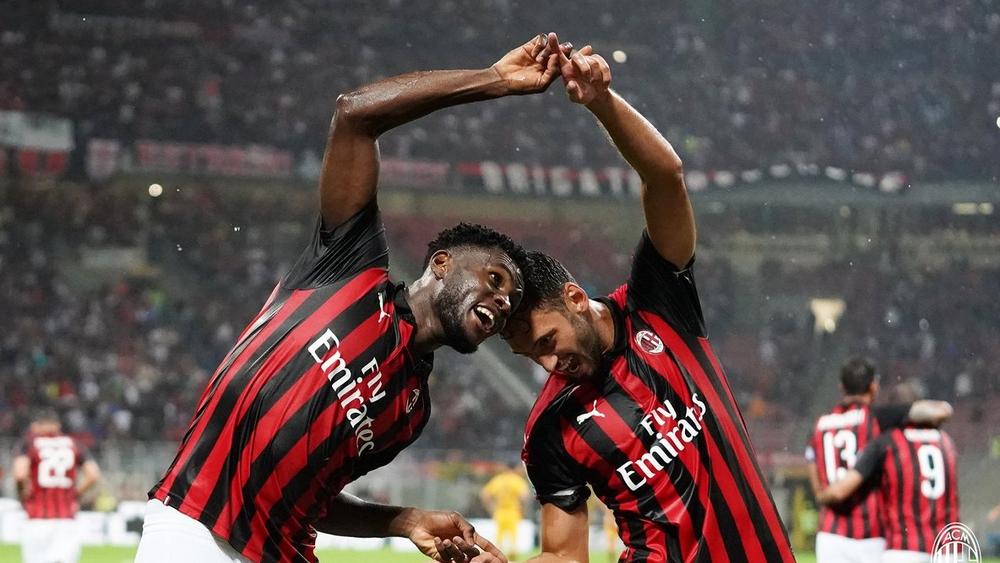 ميلان يهزم روما بهدف قاتل ويحصد فوزه الأول