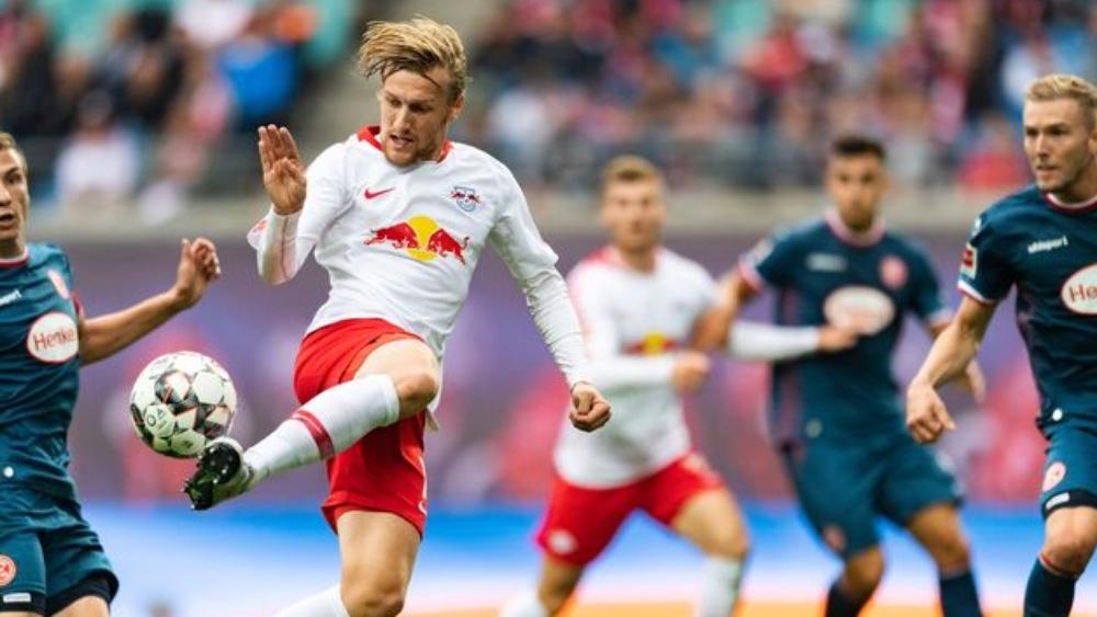 دوسلدورف يفرط بفوز ثمين على حساب لايبزيغ