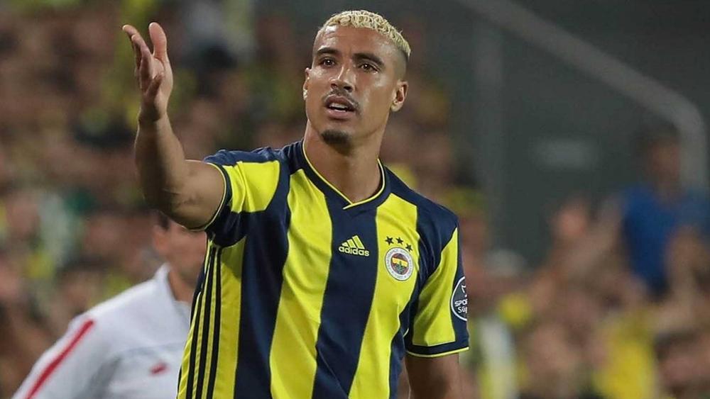 درار خارج قائمة فنربخشه مُجدَّداً .. هل يتَّجِه المغربي للدوري الإماراتي؟