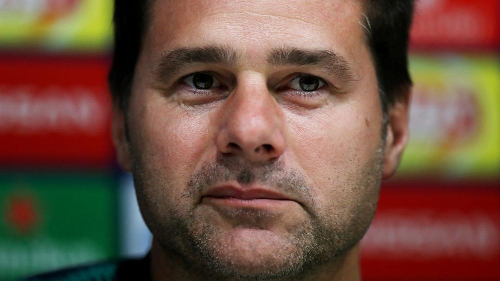 بوكيتينو يمهد للقاء إنتر بحديث عن "البقرة والقطار"