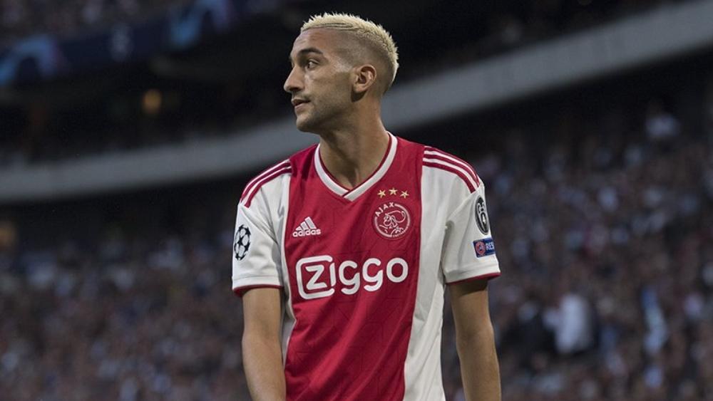 زياش يكسب أول 3 نِقاط مع أياكس في دوري أبطال أوروبا