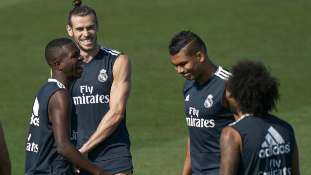 لوبيتيجي يُنادي على 20 لاعباً لمباراة إسبانيول