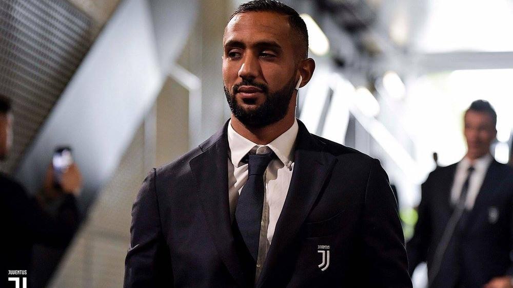 تحديد اختيارات بنعطية لجائزة "The Best"