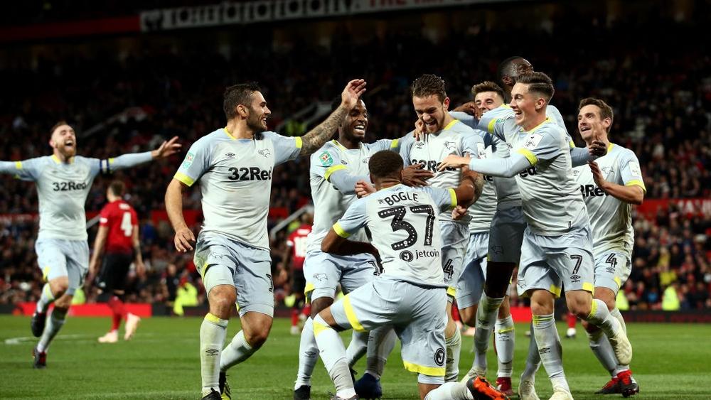 بالفيديو | هدف إعجازي لديربي في اليونايتد يحدث في العمر مرة