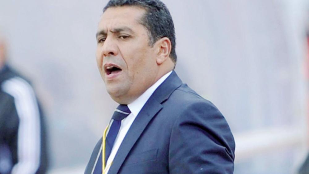 الطاوسي يُشدد على صعوبة مواجهة سطيف أمام الأهلي