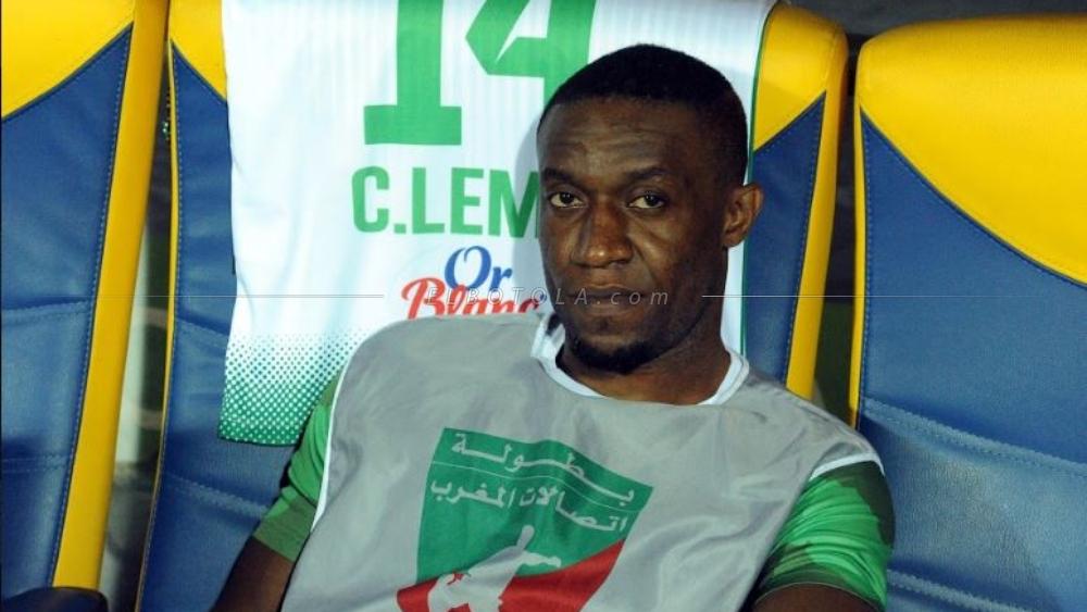 غاريدو يكشف عن تشكيلة الرجاء الأساسية في مواجهة انييمبا و مابيدي يستعيد الرسمية